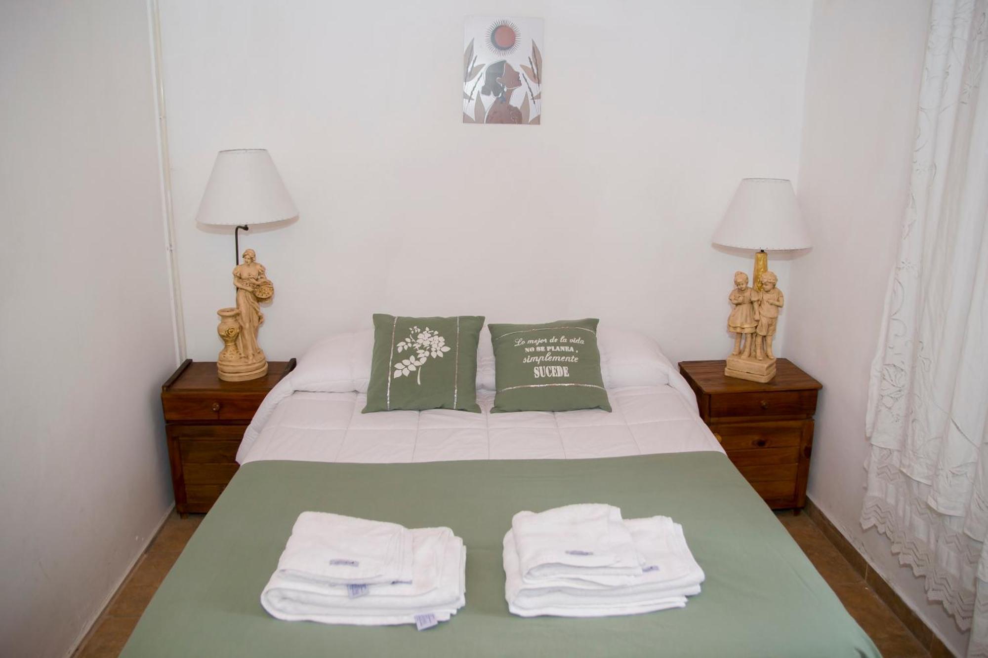2 Algarrobos * Santa Rosa de Calamuchita